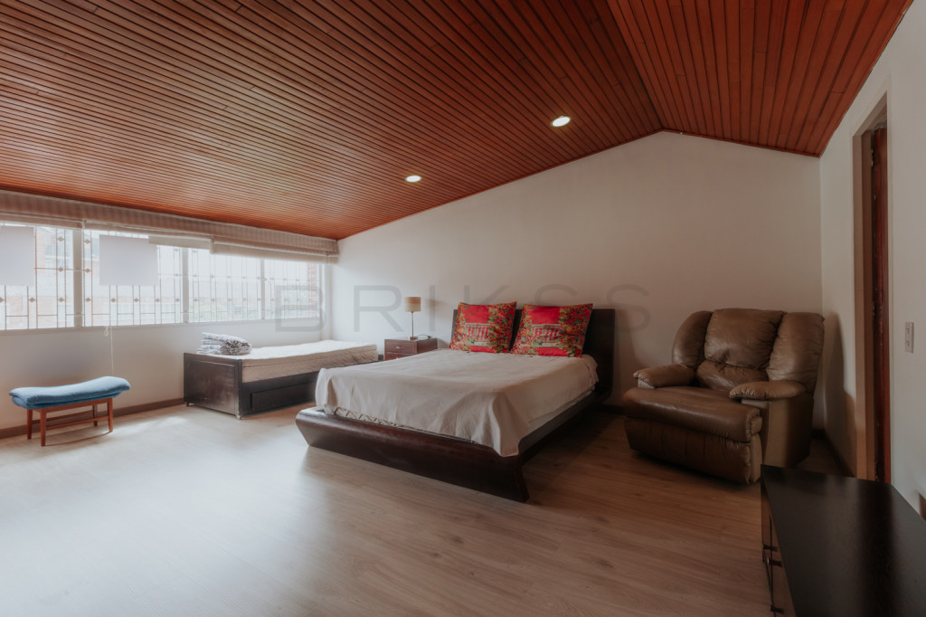 Casa en venta en Niza, Bogotá · foto 6 de 24