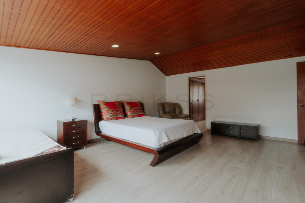 Casa en venta en Niza, Bogotá · foto 7 de 24