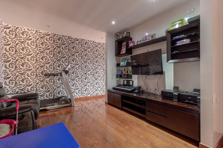 Apartamento de 3 alcobas en venta en Bosque De Pinos, Bogotá, 345 m² · foto 7 de 24