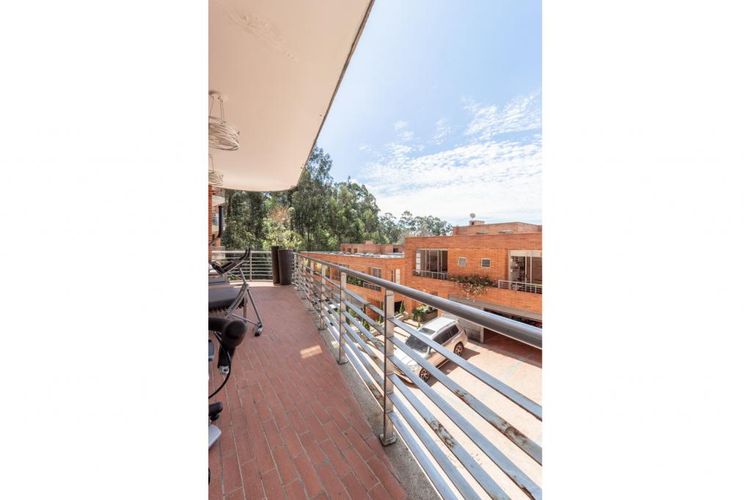 Apartamento de 3 alcobas en venta en Bosque De Pinos, Bogotá, 345 m² · foto 21 de 24