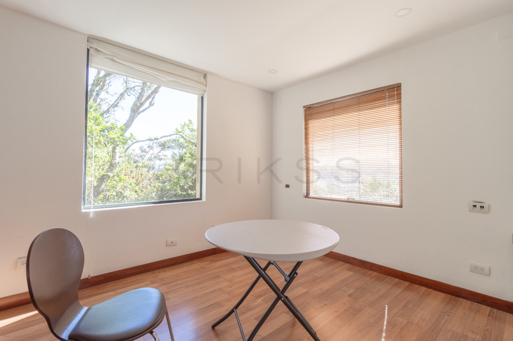 Apartamento en venta en El Jardin, La Calera · foto 14 de 23