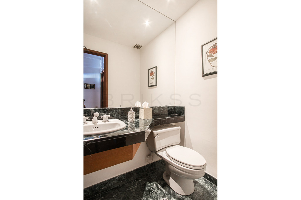 Casa en venta en Quinta Camacho, Bogotá · foto 14 de 24