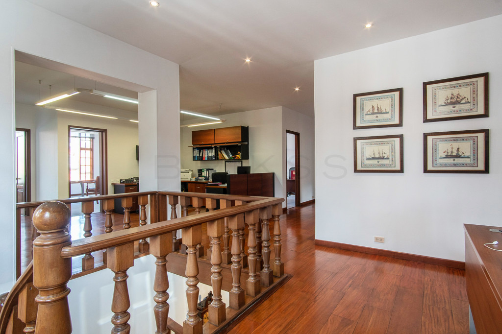 Casa en venta en Quinta Camacho, Bogotá · foto 18 de 24