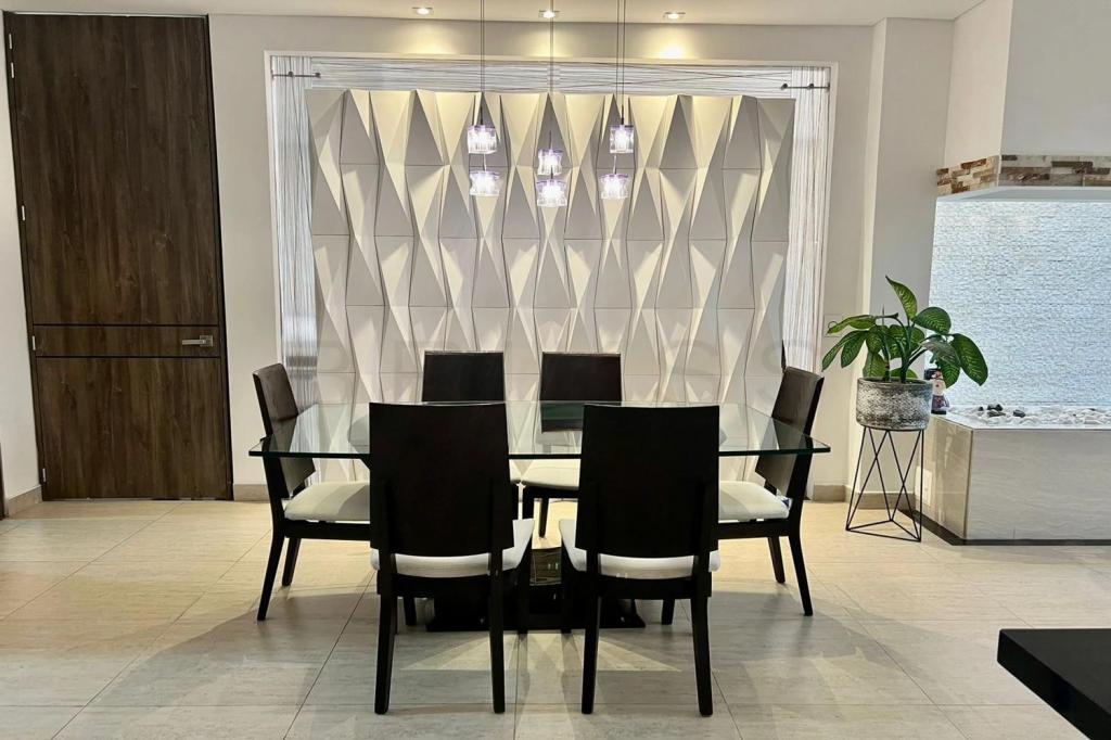 Casa en venta en Alhambra, Bogotá · foto 2 de 17