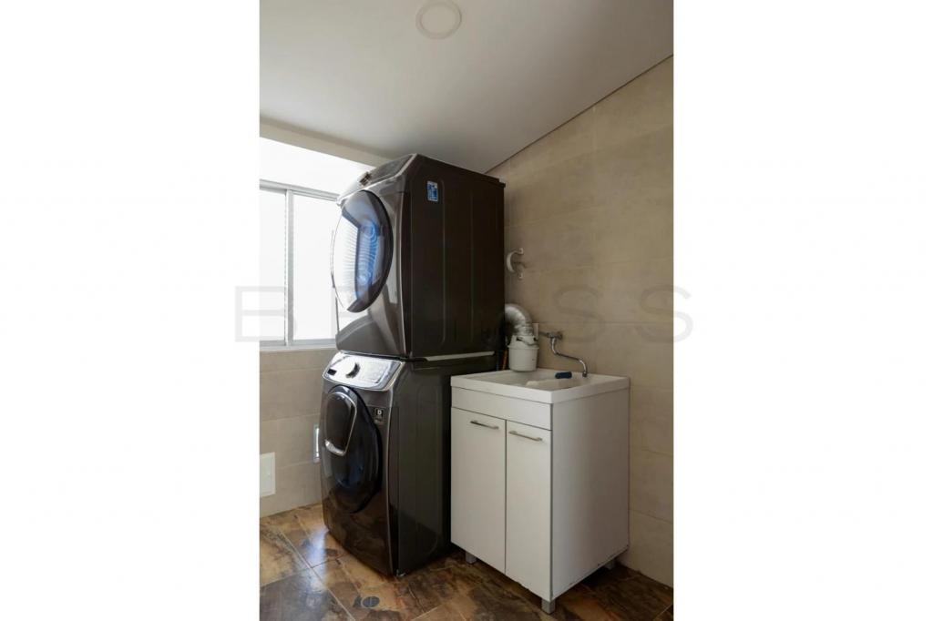 Casa en venta en Alhambra, Bogotá · foto 5 de 17