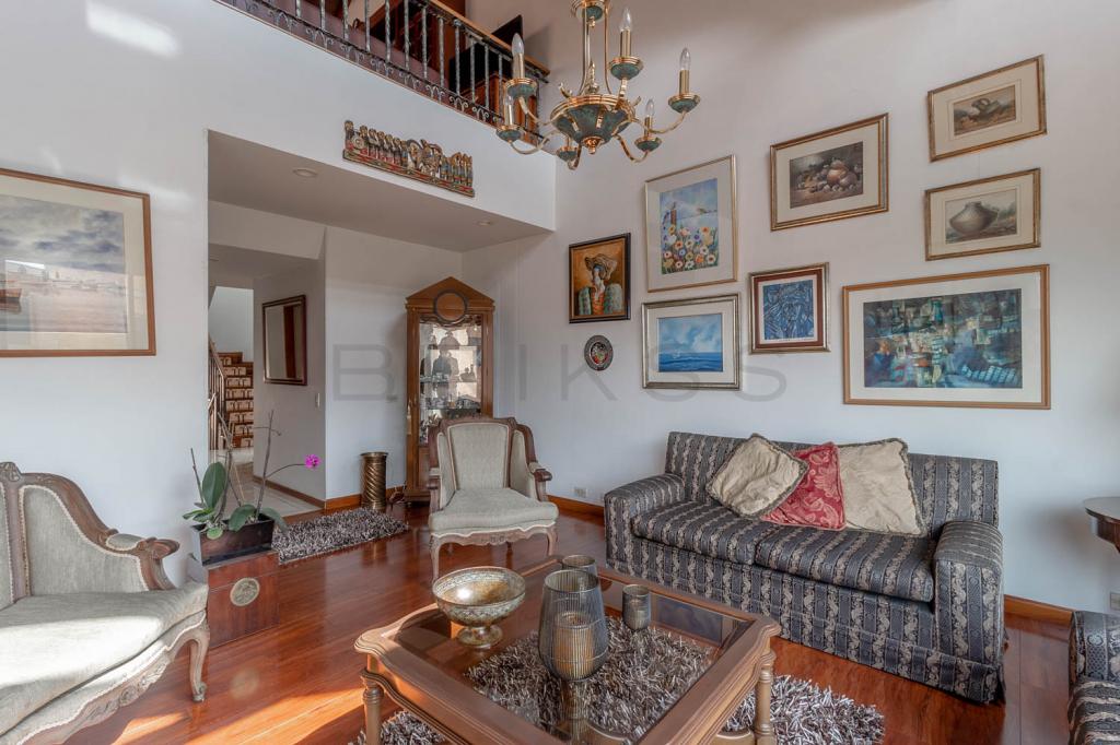 Casa en venta en Escuela De Carabineros, Bogotá · foto 2 de 22