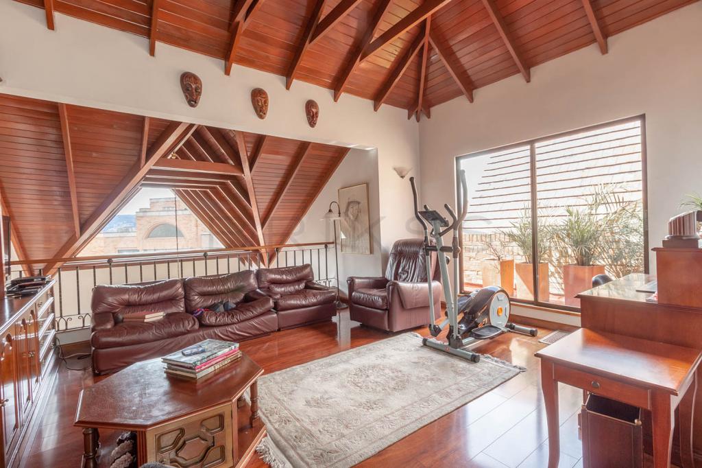 Casa en venta en Escuela De Carabineros, Bogotá · foto 14 de 22