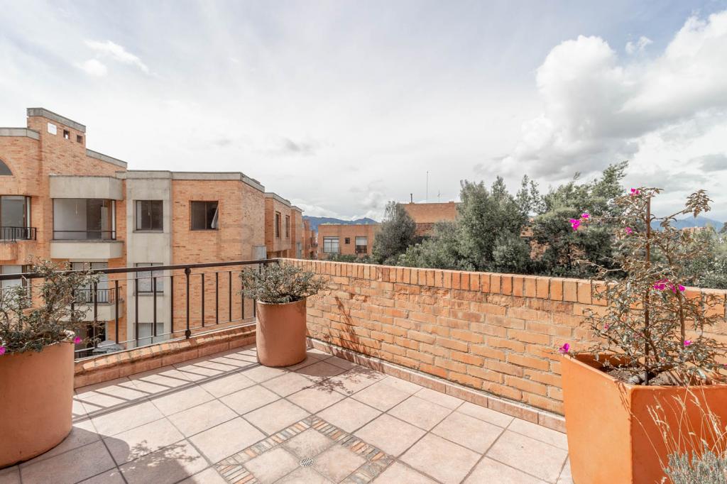 Casa en venta en Escuela De Carabineros, Bogotá · foto 19 de 22