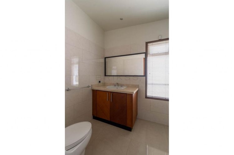 Casa de 3 alcobas en venta en Ingemar, Bogotá, 390 m² · foto 14 de 23