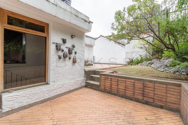 Casa de 3 alcobas en venta en Ingemar, Bogotá, 390 m² · foto 18 de 23