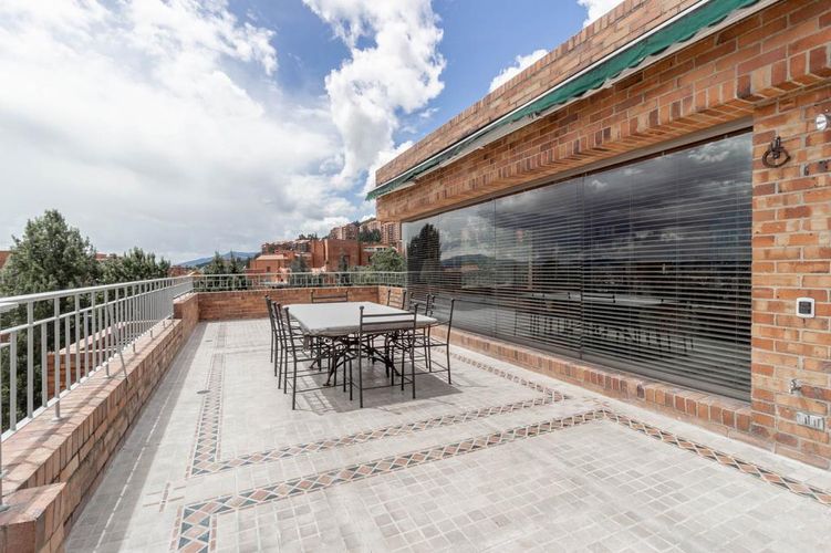 Apartamento de 3 alcobas en venta en Usaquen, Bogotá, 438 m² · foto 22 de 24