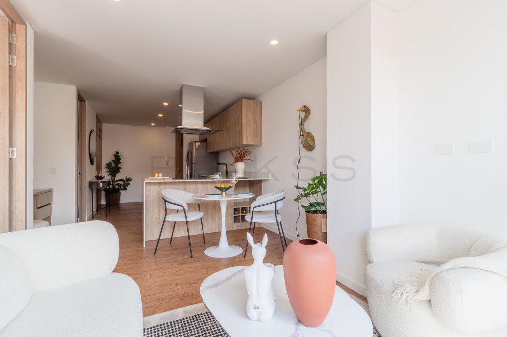 Apartamento en venta en Santa Barbara Occidental, Bogotá · foto 4 de 17