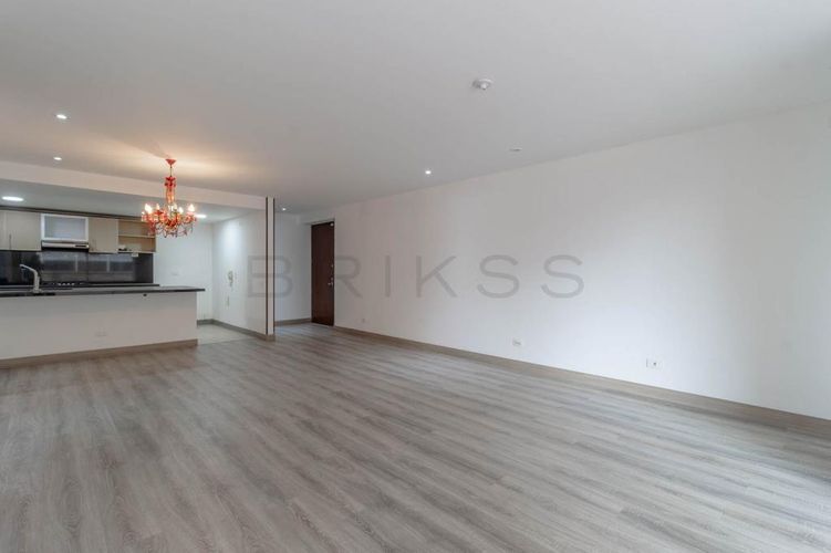 Apartamento de 3 alcobas en venta en La Calleja, Bogotá, 170 m² · foto 2 de 20