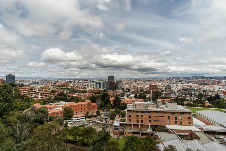 Apartamento de 3 alcobas en venta en Usaquen, Bogotá, 292 m² · foto 3 de 24