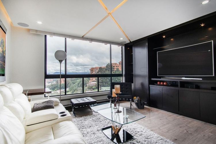 Apartamento de 3 alcobas en venta en Usaquen, Bogotá, 292 m² · foto 5 de 24
