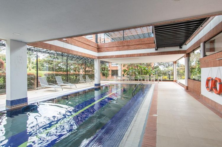 Apartamento de 3 alcobas en venta en Usaquen, Bogotá, 292 m² · foto 23 de 24