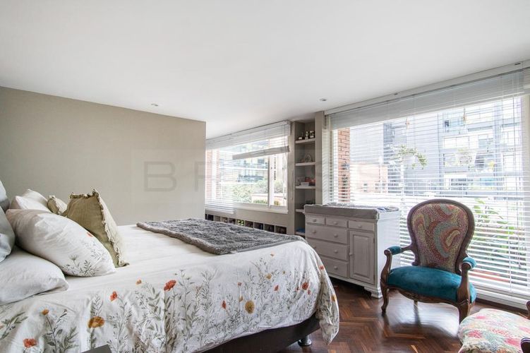 Apartamento de 3 alcobas en venta en Chicó Reservado, Bogotá, 196 m² · foto 15 de 18