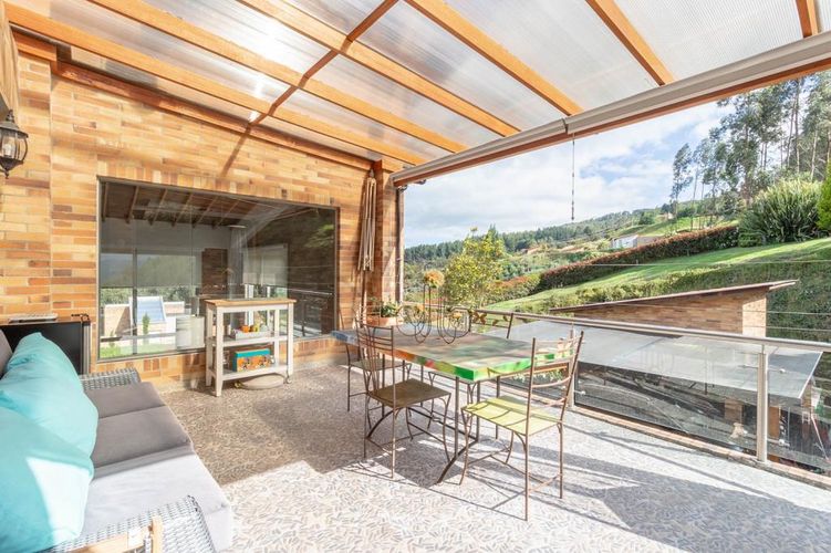 Casa de 3 alcobas en venta en Montana, Sopó, 337 m² · foto 14 de 24
