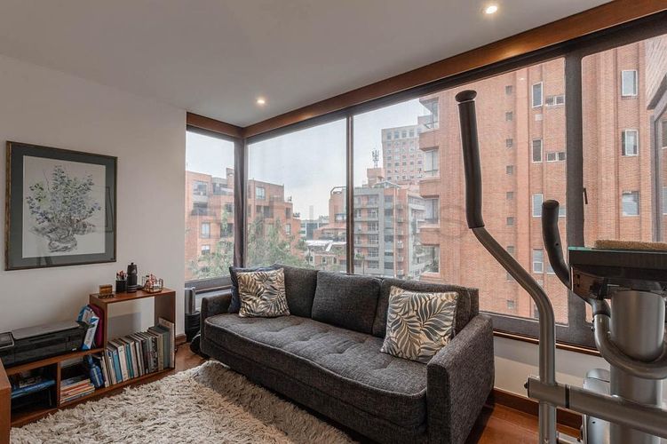 Apartamento de 3 alcobas en venta en Bellavista, Bogotá, 255 m² · foto 9 de 18