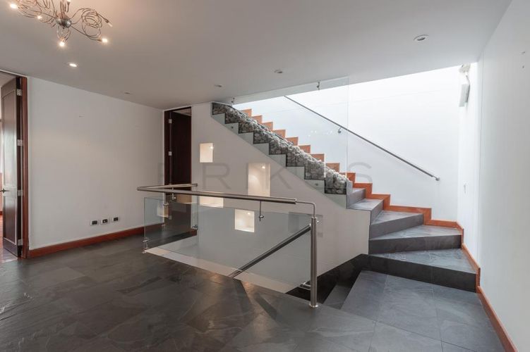 Apartamento de 4 alcobas en venta en Niza Suba, Bogotá, 726 m² · foto 20 de 24