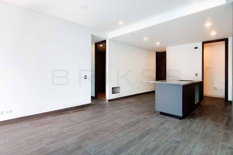 Apartamento de 2 alcobas en venta en Rincon Del Chico, Bogotá, 78 m² · foto 3 de 24