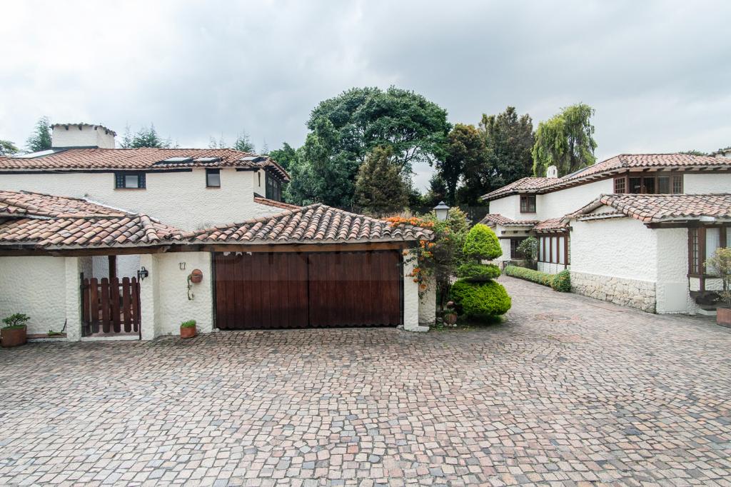 Casa en venta en Niza Suba, Bogotá · foto 2 de 19