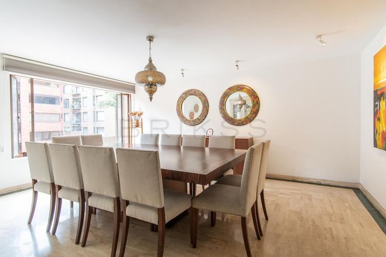 Apartamento de 4 alcobas en venta en La Carolina, Bogotá, 332 m² · foto 4 de 20