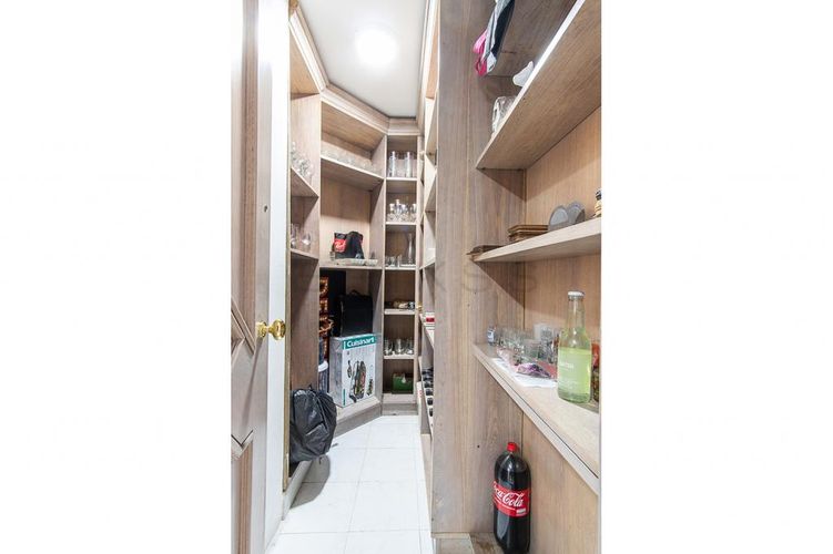 Apartamento de 4 alcobas en venta en La Carolina, Bogotá, 332 m² · foto 11 de 20