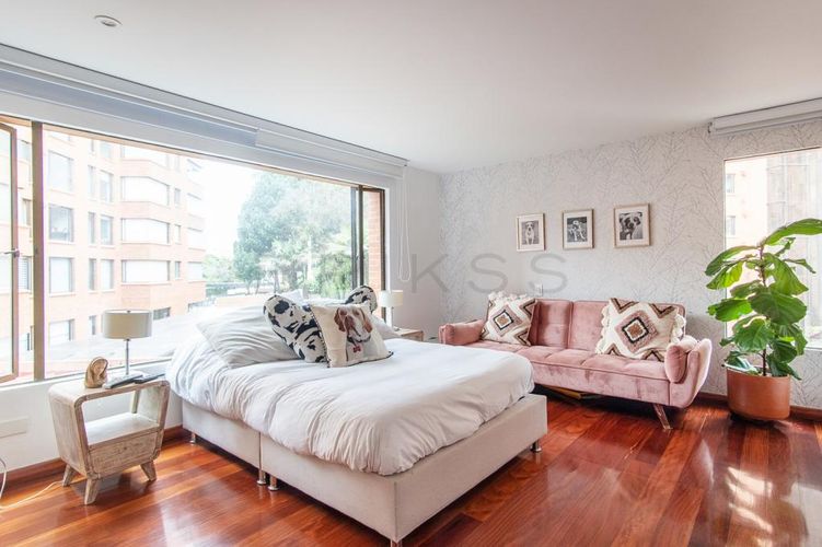 Apartamento de 4 alcobas en venta en La Carolina, Bogotá, 332 m² · foto 19 de 20