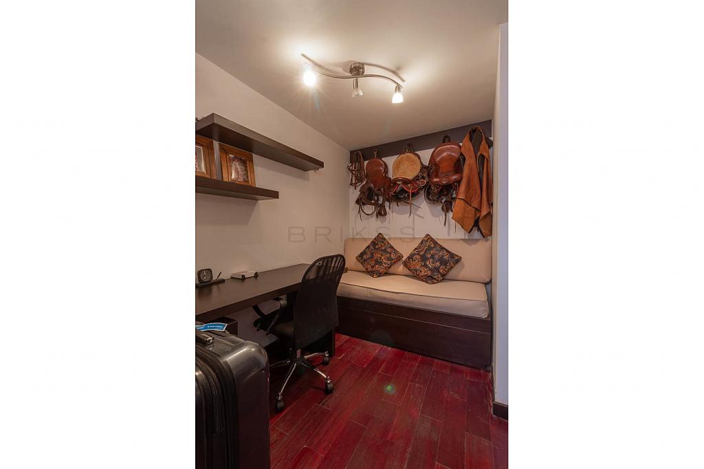 Apartamento en venta en El Refugio, Bogotá · foto 8 de 17