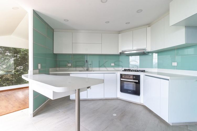 Casa de 4 alcobas en venta en Montana, Sopó, 260 m² · foto 5 de 24