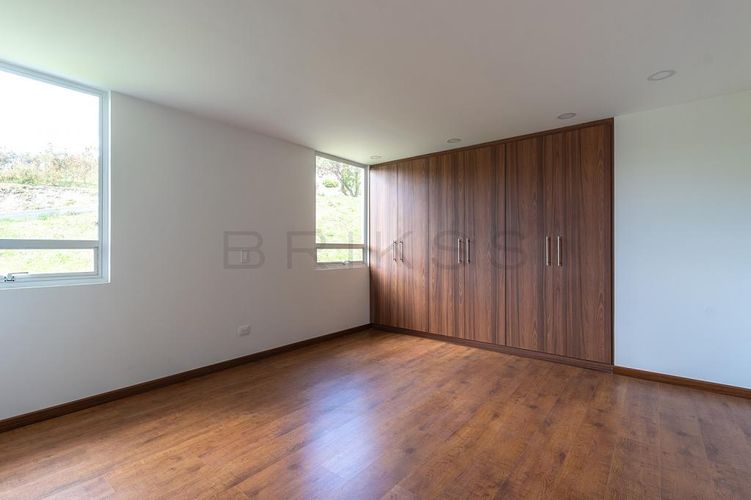 Casa de 4 alcobas en venta en Montana, Sopó, 260 m² · foto 9 de 24