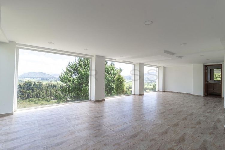Casa de 4 alcobas en venta en Montana, Sopó, 260 m² · foto 15 de 24
