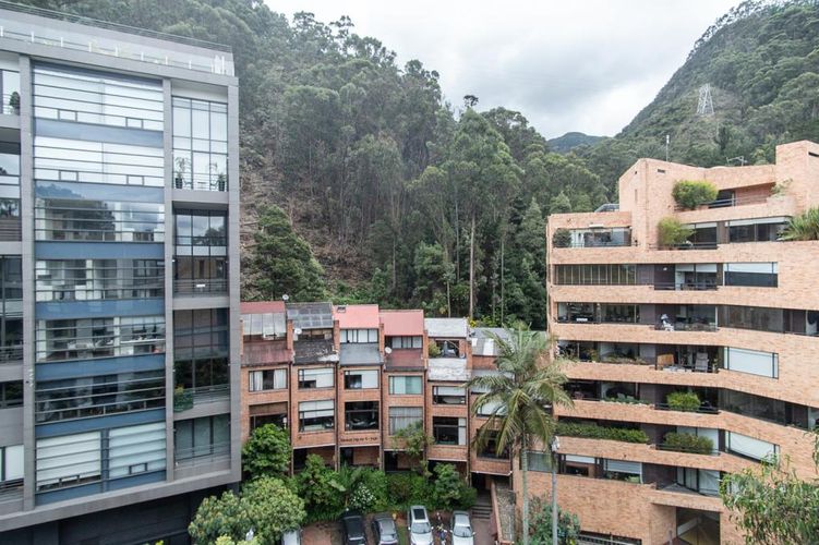 Apartamento en venta en Los Rosales, Bogotá · foto 11 de 17