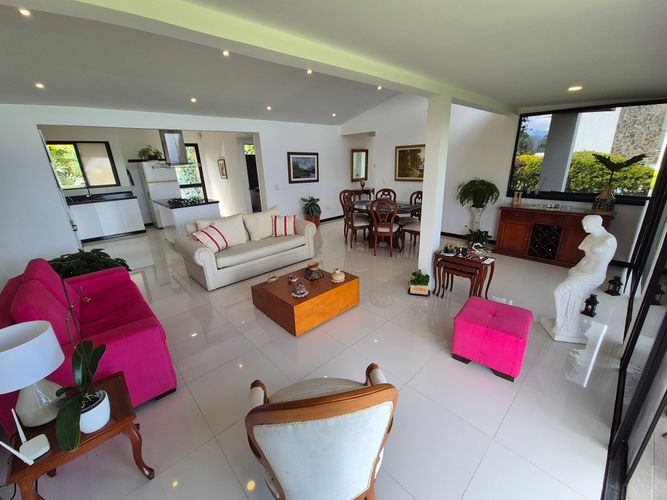 Casa de 3 alcobas en venta en San Antonio, Armenia, 1300 m² · foto 5 de 22