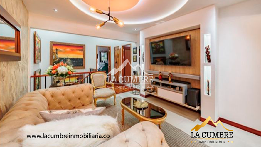 Casa de 3 alcobas en venta en Cumbres, Envigado, 300 m² · foto 14 de 21