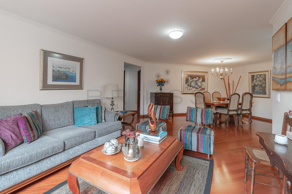 Apartamento en venta en Santa Ana Oriental, Bogotá · foto 2 de 19