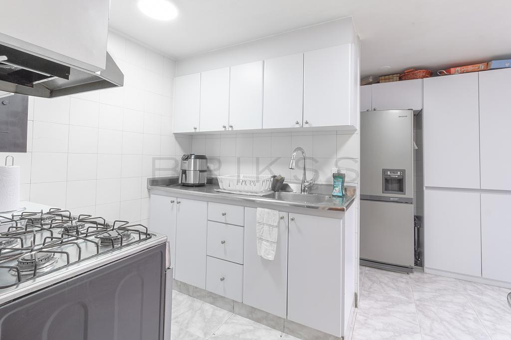 Apartamento en venta en Santa Ana Oriental, Bogotá · foto 4 de 19