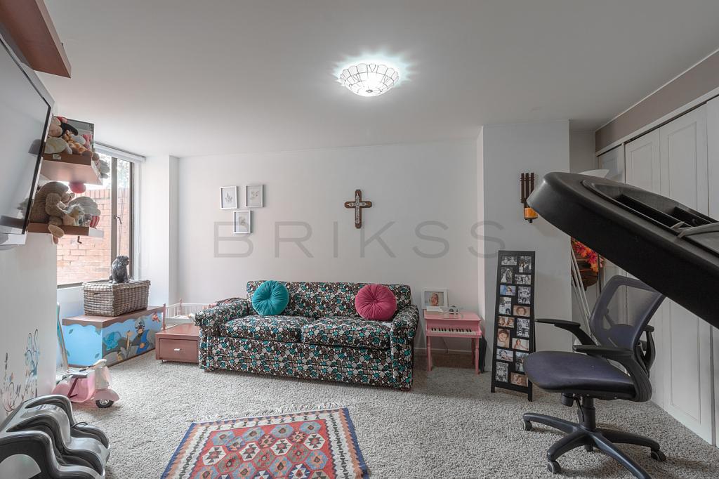 Apartamento en venta en Santa Ana Oriental, Bogotá · foto 11 de 19