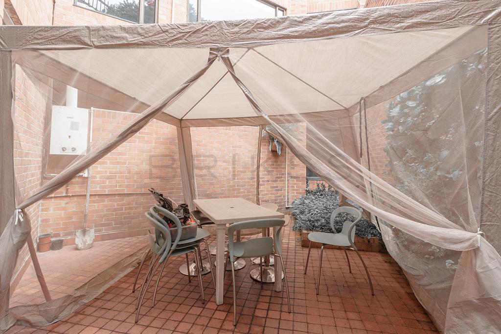 Apartamento en venta en Santa Ana Oriental, Bogotá · foto 14 de 19