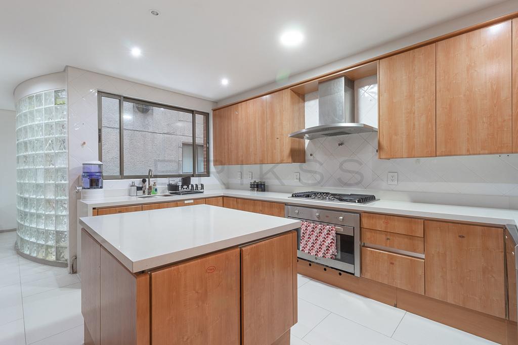 Apartamento en venta en Chico Norte, Bogotá · foto 4 de 23