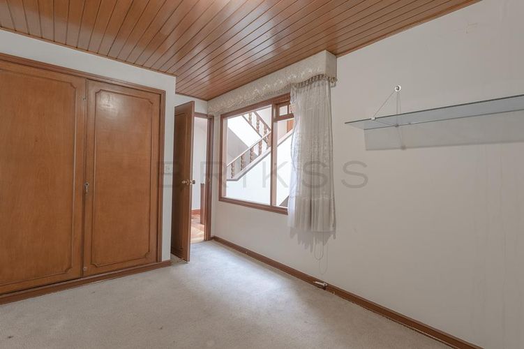 Casa de 4 alcobas en venta en Chicó Alto, Bogotá, 1600 m² · foto 9 de 20