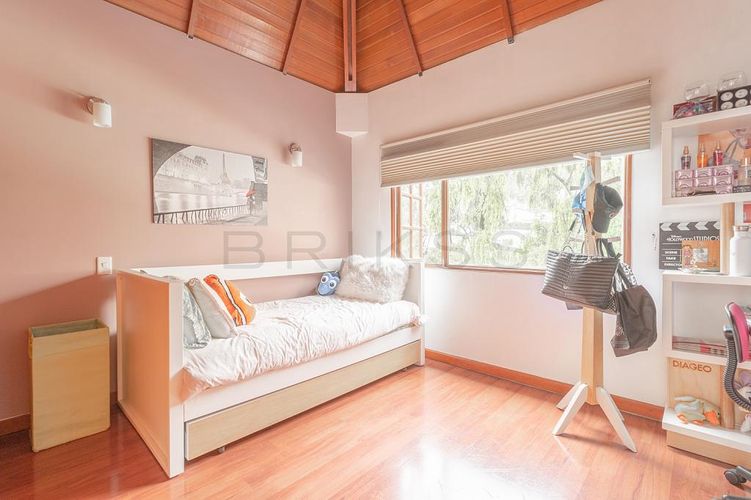 Casa de 4 alcobas en venta en Sotileza, Bogotá, 265 m² · foto 16 de 24