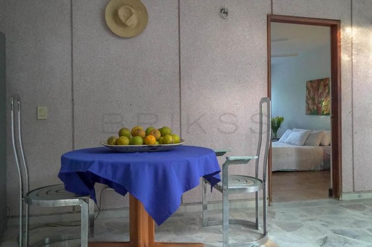 Casa de 4 alcobas en venta en Ub. Bavaria, Girardot, 325 m² · foto 2 de 24