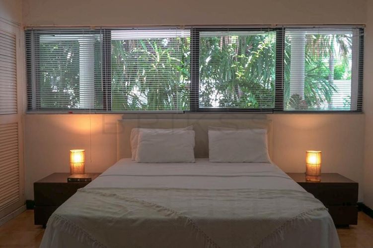 Casa de 4 alcobas en venta en Ub. Bavaria, Girardot, 325 m² · foto 4 de 24