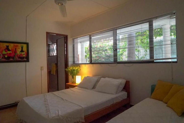 Casa de 4 alcobas en venta en Ub. Bavaria, Girardot, 325 m² · foto 7 de 24