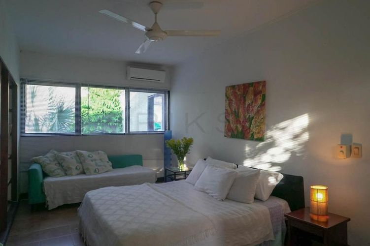 Casa de 4 alcobas en venta en Ub. Bavaria, Girardot, 325 m² · foto 9 de 24