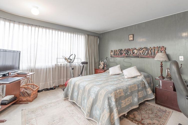 Apartamento en venta en Los Rosales, Bogotá · foto 12 de 16