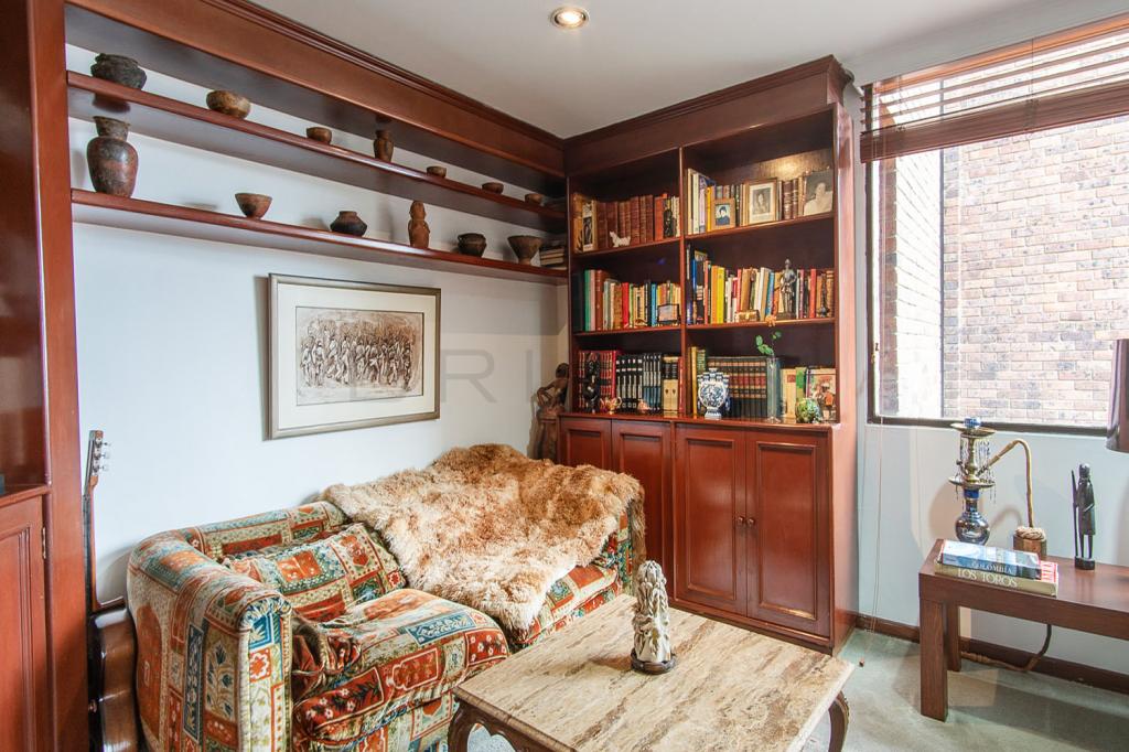 Apartamento en venta en Cerros De Suba, Bogotá · foto 2 de 21