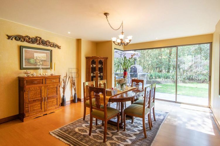 Casa de 4 alcobas en venta en Aposentos, Sopó, 450 m² · foto 5 de 24
